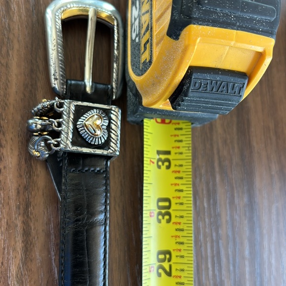 Brighton Two-Tone Buckle Genuine Leather Heart Charm Belt - Picture 2 of 2